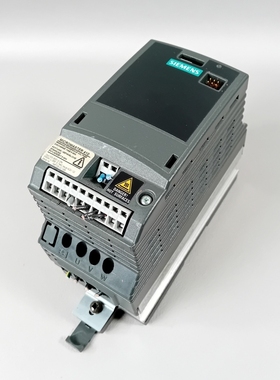 Siemens 6SE6 410-2BB13-7AA0 / 6SE6410-2BB13-7AA0