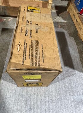 全新 道奇 2-15/16 英寸 PILLOW BLOCK 滚轮轴承 / P2B-SD-215E /