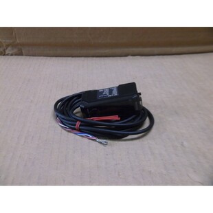 GT-71AP Keyence Neu Kontakt Sensor Schalter Verst?rker GT71A