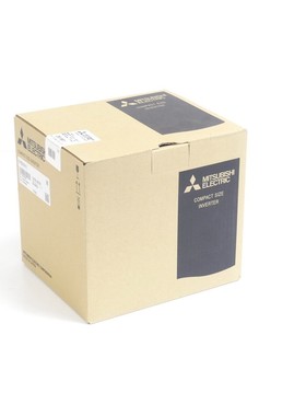 Mitsubishi FR-D720S-070-E11 Frequenzumrichter SN:V7Y391059 -