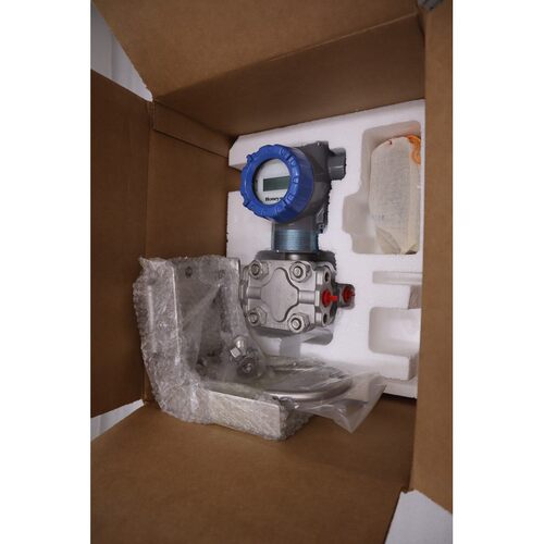 HONEYWELL STD820-E1HS4AS-1-A-AHB-11S-A-30A0-F3-0000 / STD820
