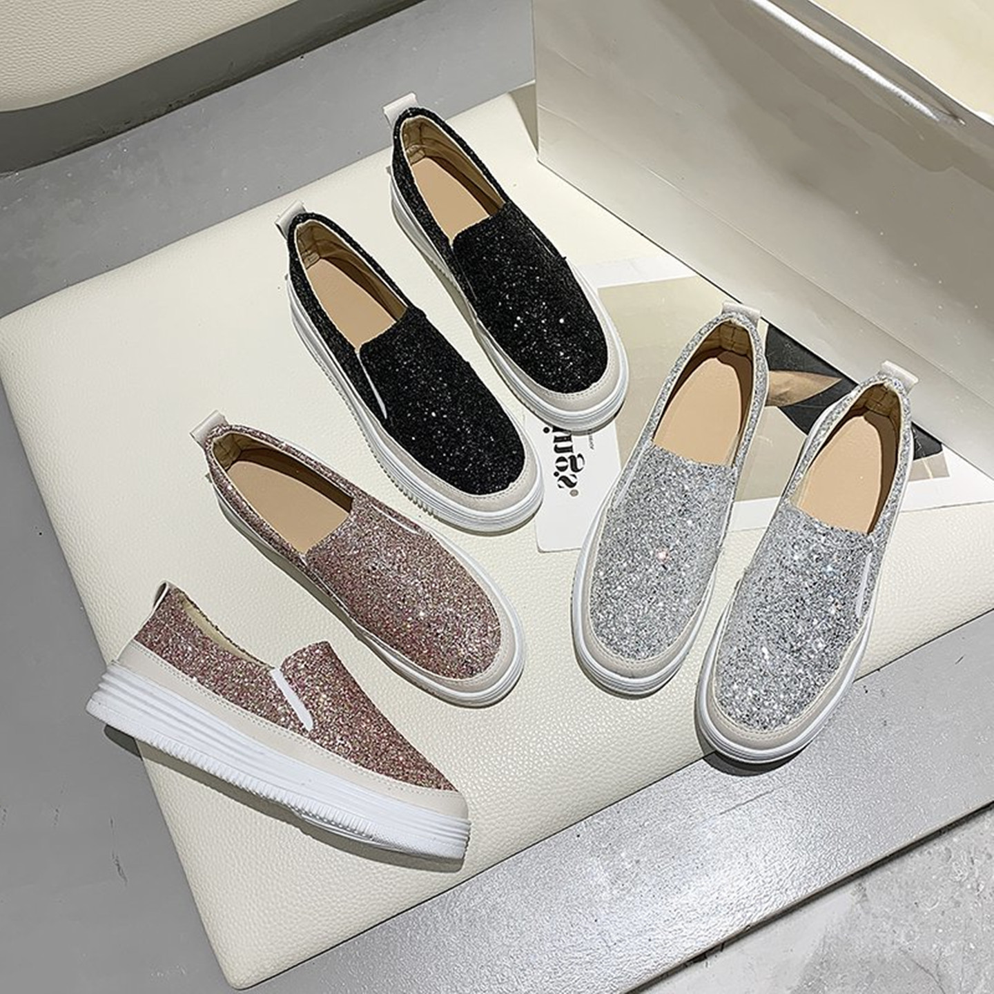 韩版松糕厚底圆头亮面乐福鞋