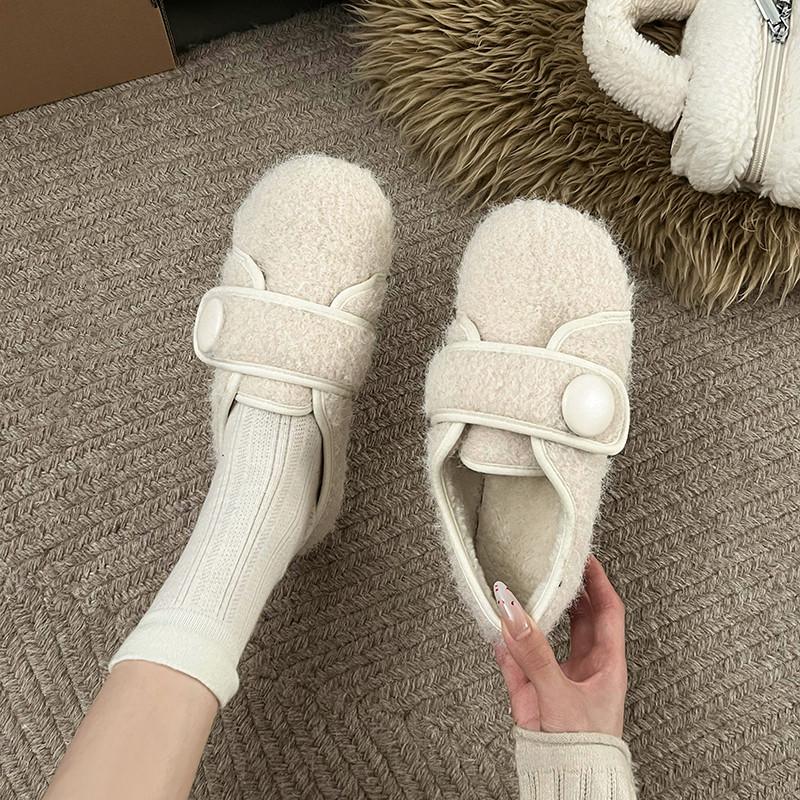 典姹平底小众魔术贴加绒豆豆鞋