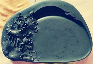 凯利洮砚---荷塘清韵砚 水泉湾老坑料 工艺美术大师陈建平雕刻