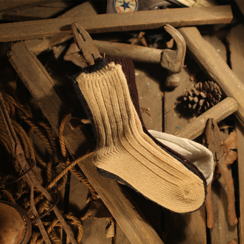冬季日系复古风粗线保暖中筒袜