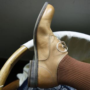 树膏牛皮 昱谷®原宿日潮手工皮鞋 vibe素面大圆头 缝制薄底 特惠