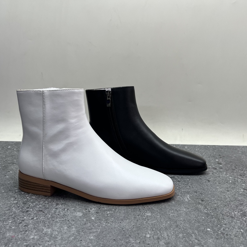 2024断码真皮秋冬新款女鞋低跟