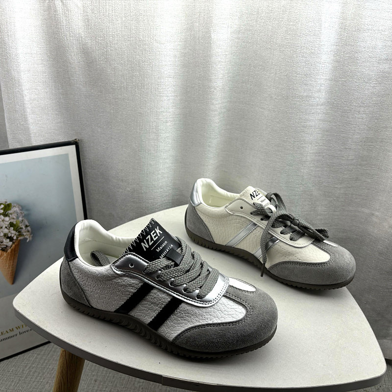 2026春季新款女鞋超纤平底休闲深口系带舒适百搭软底透气女单鞋,女鞋,深口单鞋,淘宝优惠券,粉丝福利购,淘宝优惠卷