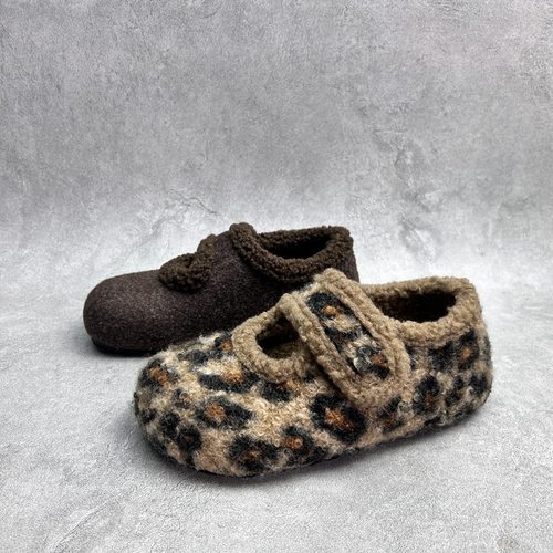 工厂25断码超纤秋冬新款女鞋厚底勃肯鞋圆头松糕底套脚包头女棉鞋