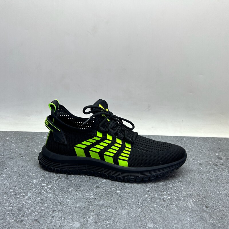 2025夏季断码飞织男鞋平底男单鞋工厂系带休闲鞋时尚软底百搭透气