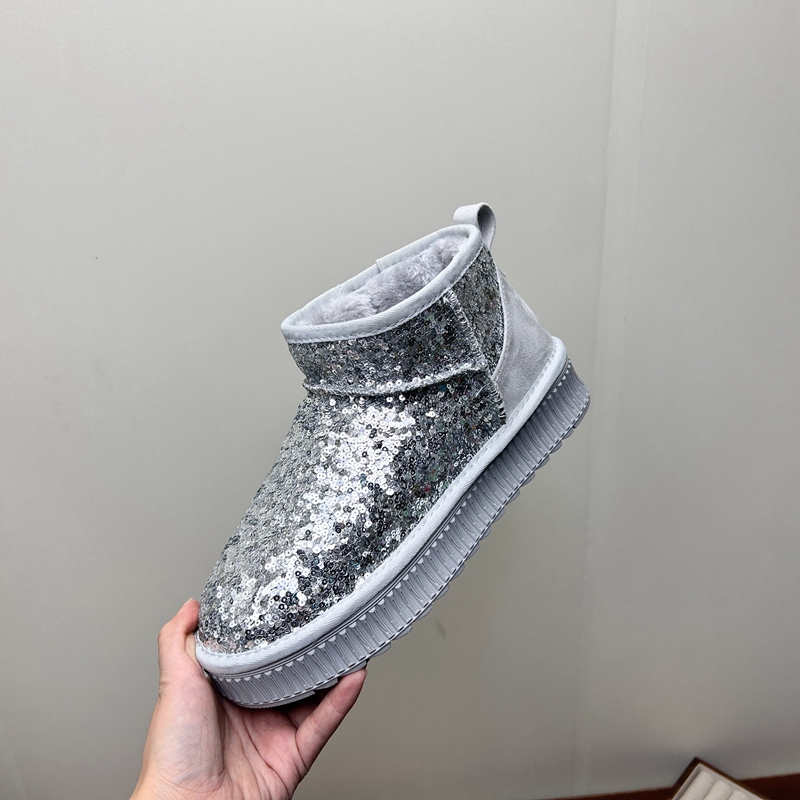 工厂2025处理冬款断码真皮女鞋雪地靴牛皮厚底套脚绒里亮片女短靴