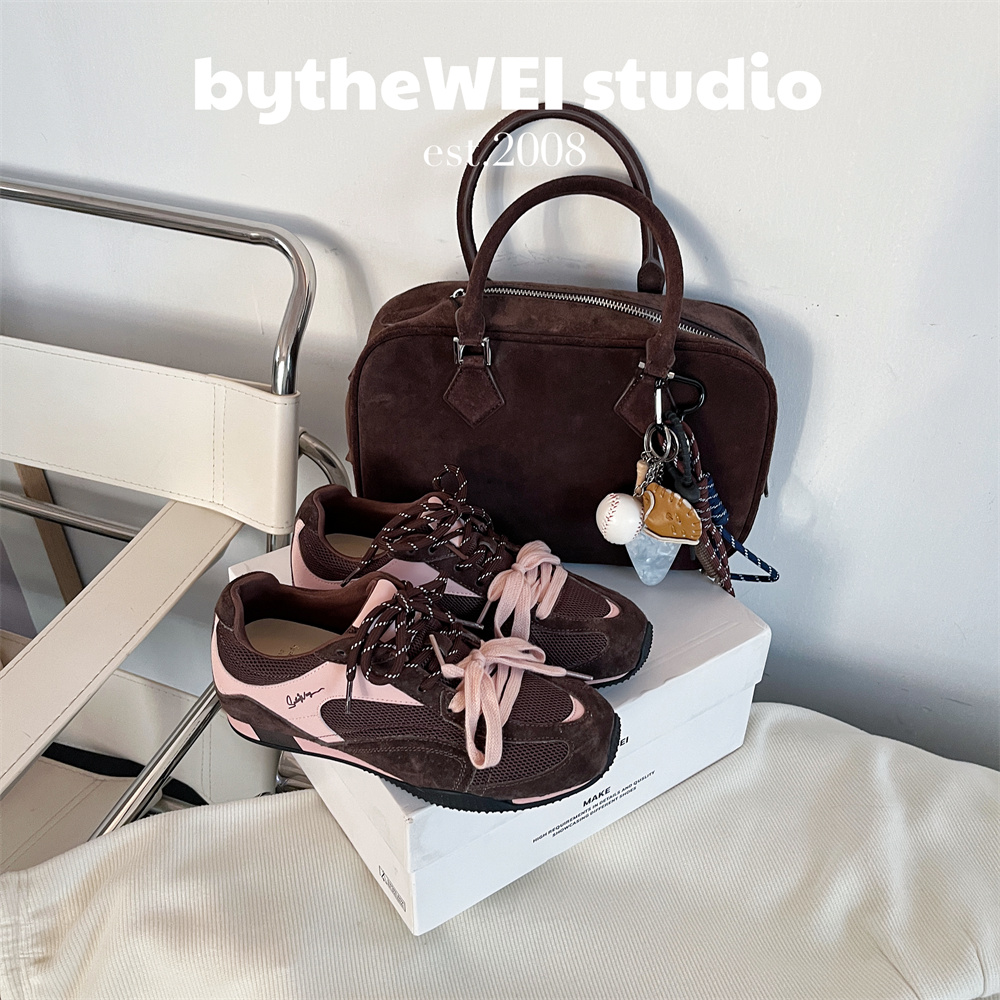 bytheWEI【日晒番茄】内增高版浆果红色德训鞋显脚小休闲运动鞋女