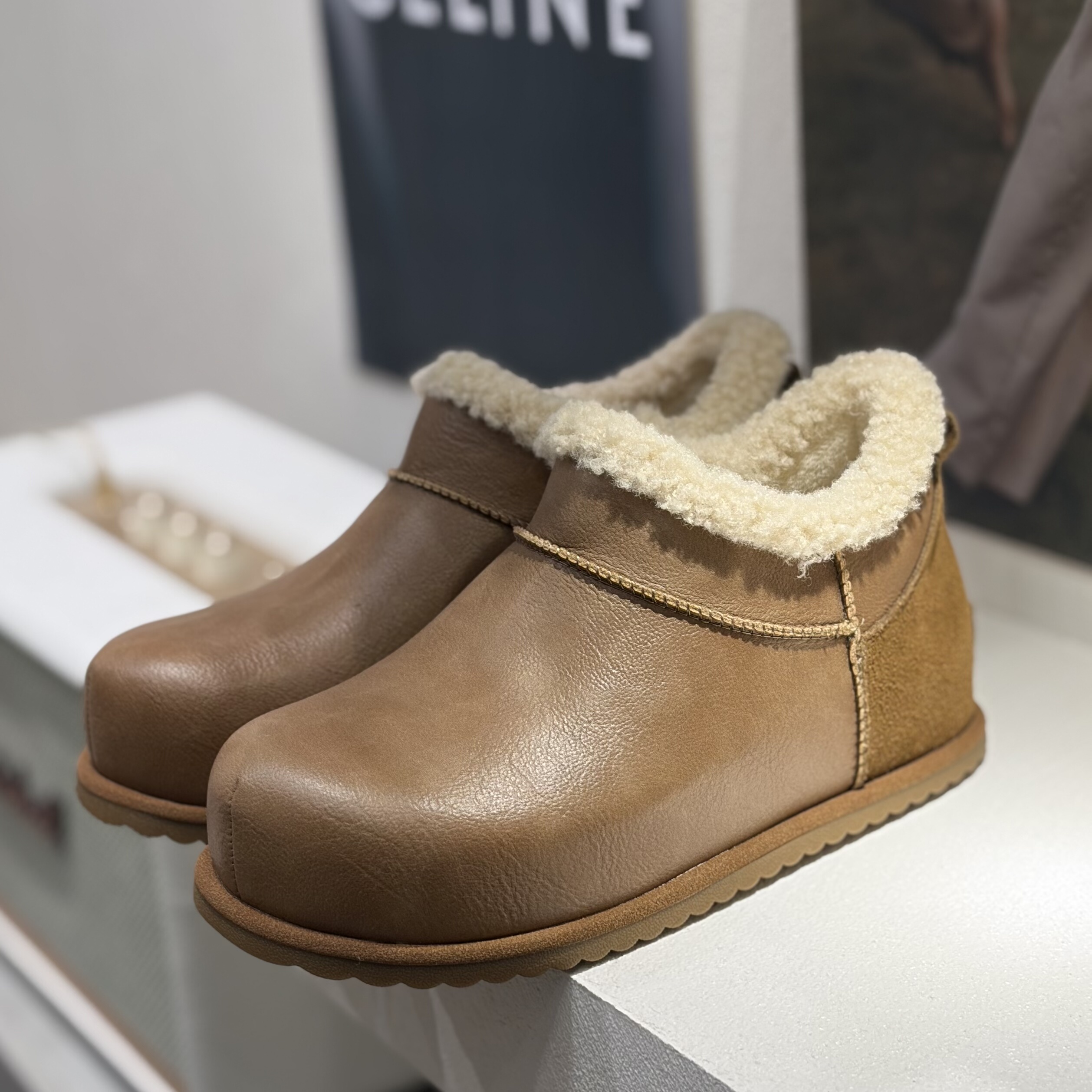 小众设计师25冬款欧货羊皮毛一体雪地靴女