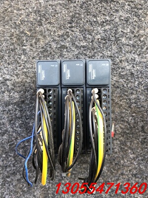 议价施耐德模拟量输出模块，型号TM3AQ4，拆机包好。成色漂亮。
