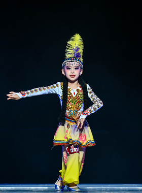 Raka Dum 中 国 舞 ( 独 舞 )   定制舞台演出舞蹈服装