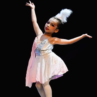 《鸾羽》儿童艺考比赛舞台演出服饰定制