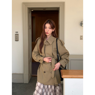 Halo Luu卡其色短款风衣外套女春季2026新款英伦风双排扣系带大衣