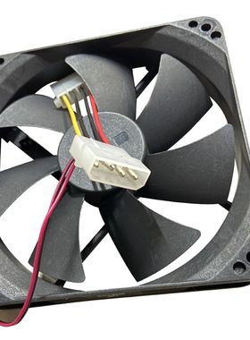 经销供应12厘米黑色电脑机箱风扇含油轴承CPU风扇 DIY风扇配件