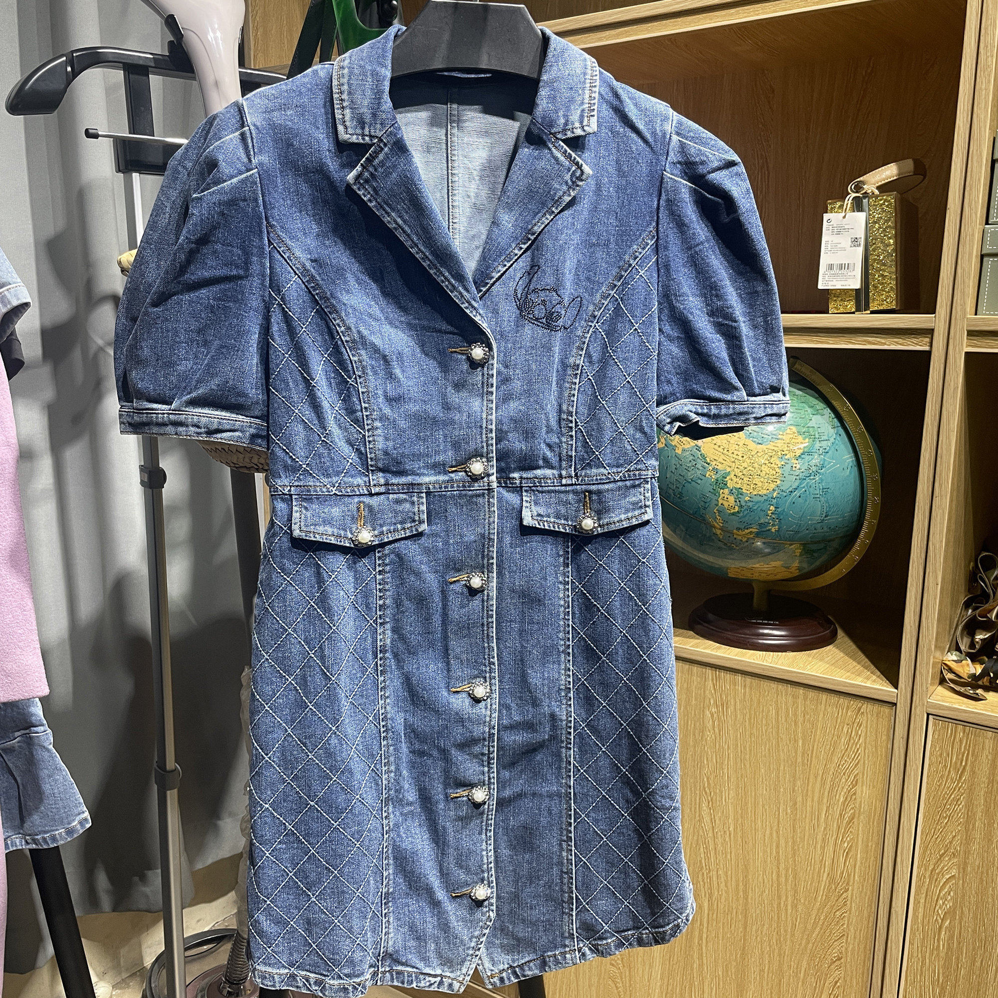 [五]兰米特卖春夏新款女装泡泡袖牛仔连衣裙设计感西装领收腰裙子