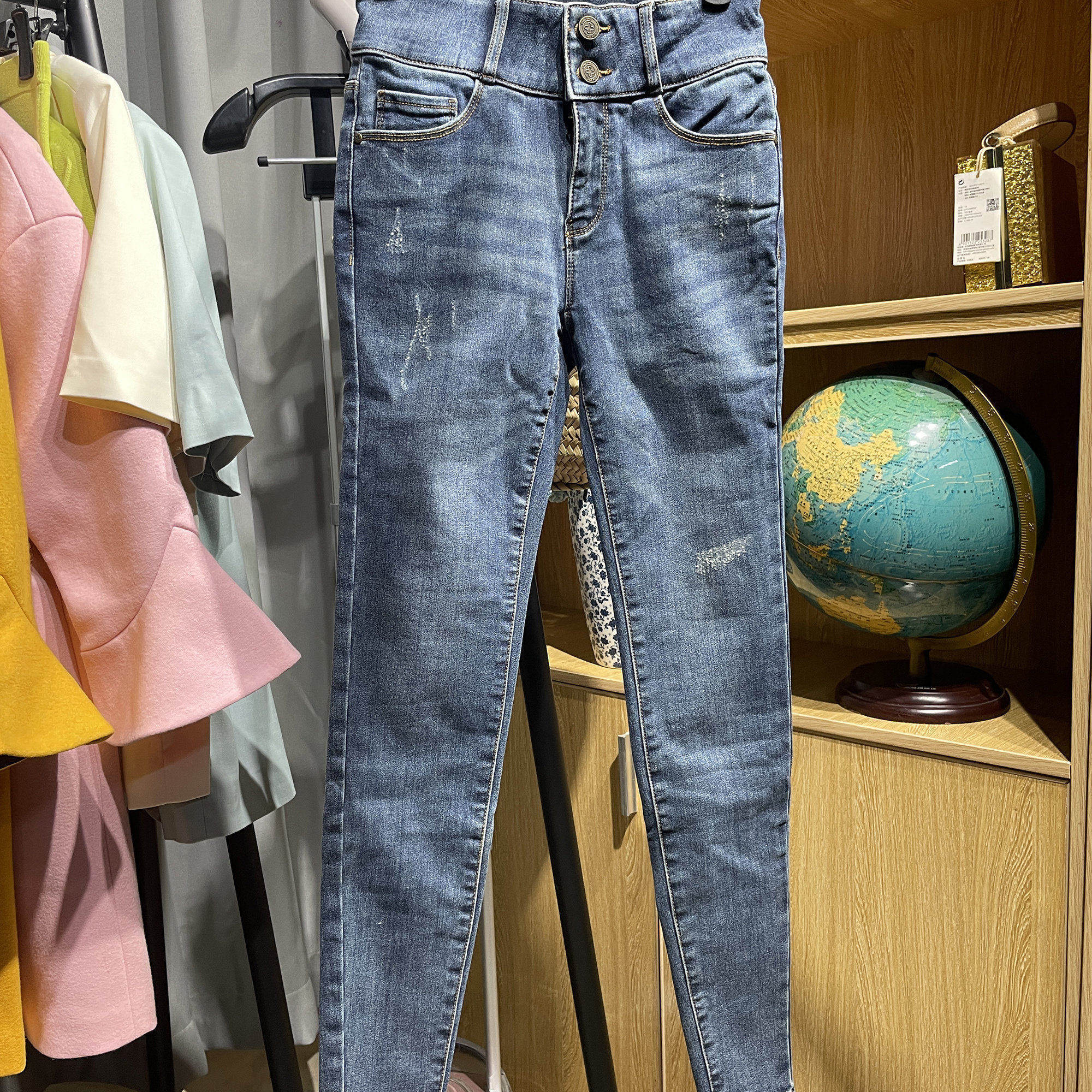 [五]兰米特卖新款女冬装蓄热火山岩牛仔裤女高腰显瘦S裤提臀小脚