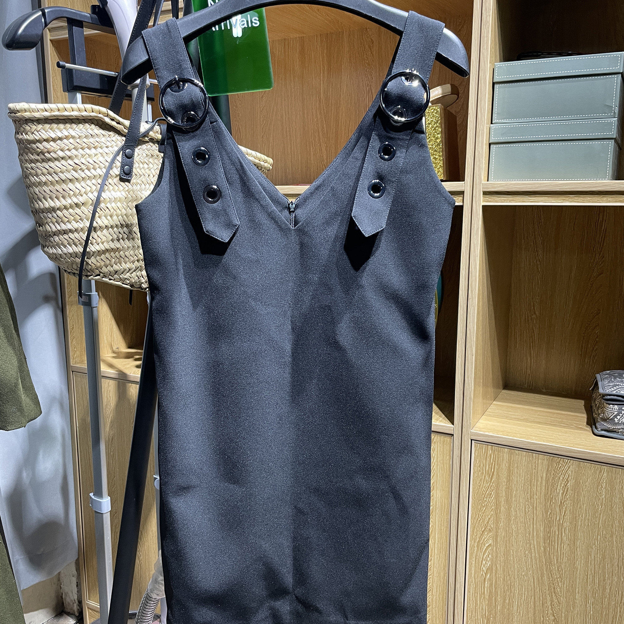 [五]兰米特卖正品春秋夏背带连衣裙宽松V领A字裙金属装饰纯色