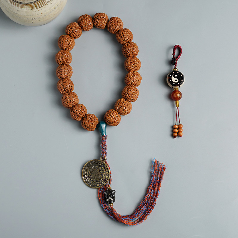 大金刚菩提子手串男士文玩精品配饰尼泊尔精品五瓣爆肉十八子手持