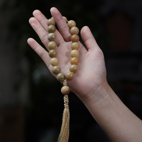 盘玩现代菩提根18颗手持手串