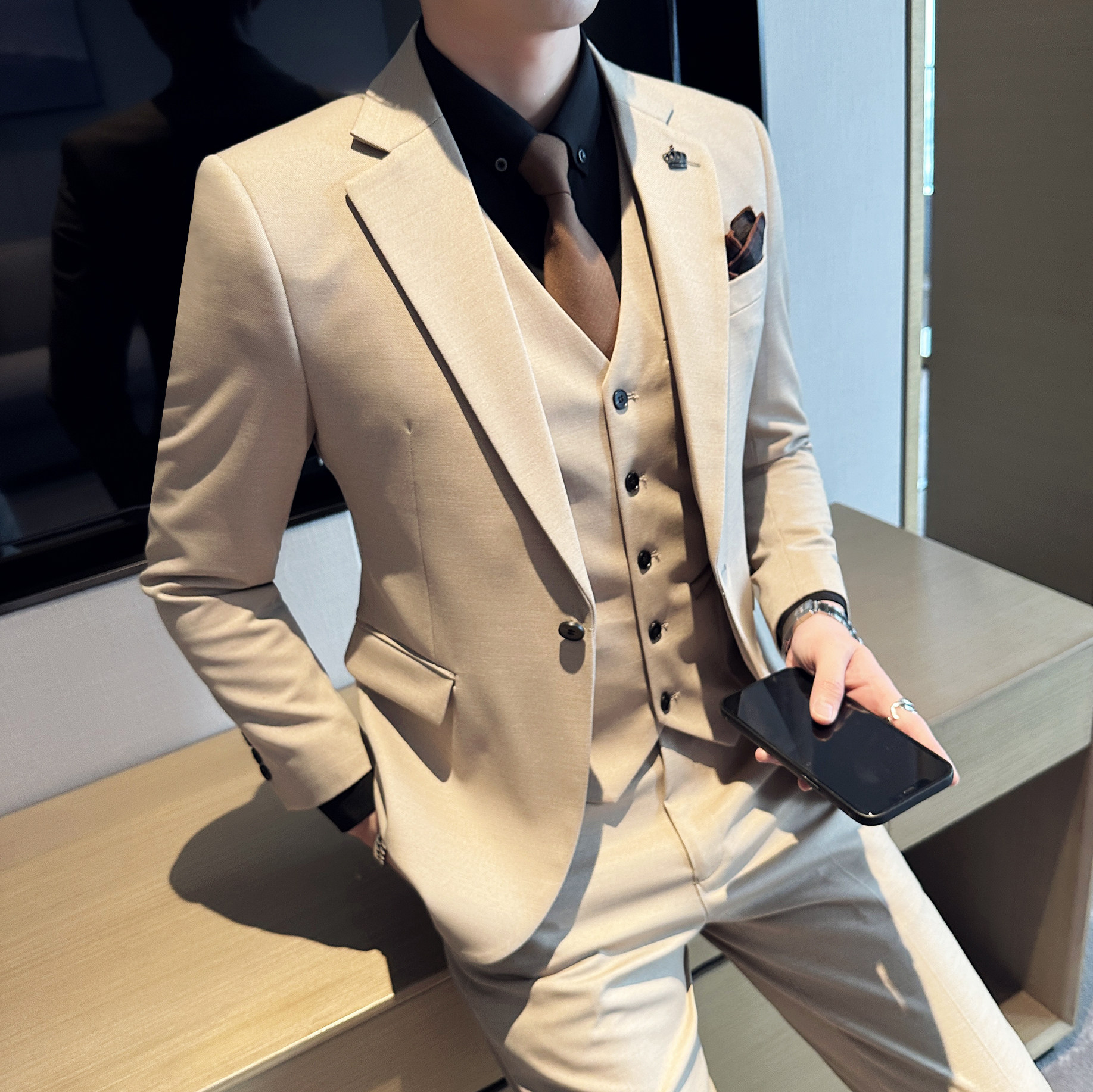 修身双扣西服套装  两色弹力面料西服  职业上班套装 A8907/P285图片