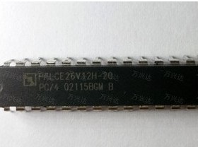 直插 PALCE26V12H-15 20 10 PAL可编程逻辑芯片 DIP-28 进口拆机