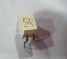 直插 P621 TLP621-1 光电耦合器 DIP-4 光耦 可直拍 原装拆机