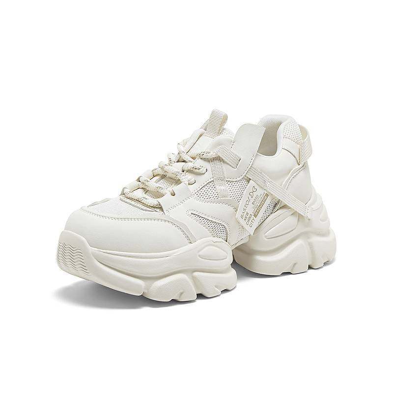 百思图2024夏新款网面透气厚底米白色老爹鞋女运动休闲鞋B2162BM4