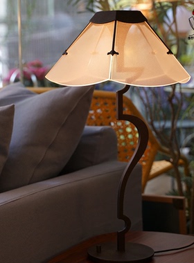 STUDIO FH 台湾艾舍人Xcellent 美好时光桌灯卧室 简约现代中式