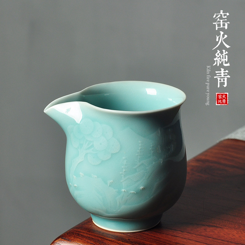 青瓷手工公道杯匀茶器手抓公杯
