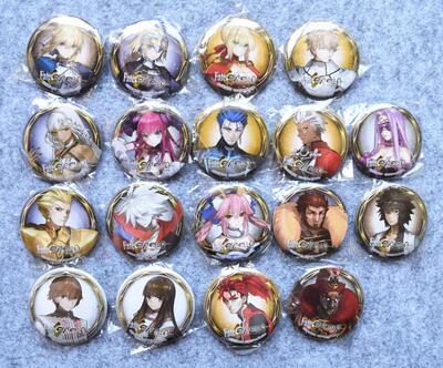 movic正版散货尼禄金属徽章