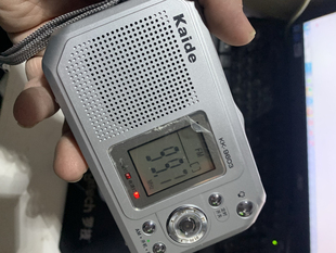 凯迪KK-9603迷你小巧MP3音箱功能的收音机调频调幅库存机有瑕疵