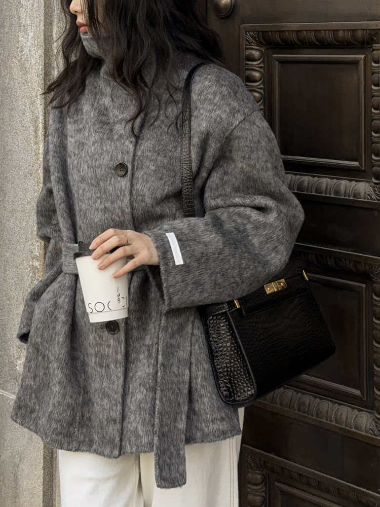 【 London knight 】 two-sided Cashmere overcoat female have cash less than that is registered in the accounts little chap 25 Autumn and winter The new stand collar Wool loose coat