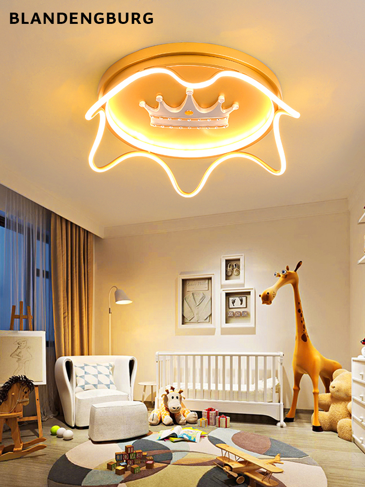 Crown lamp Children's room ceiling lamp 2021 new princess warm romantic room lamp creative bedroom net red light