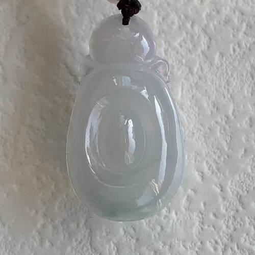 缅甸翡翠吊坠白色如意福贝吊坠