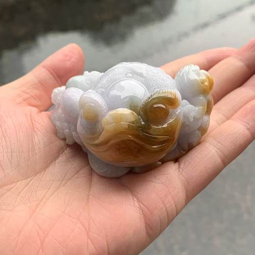 缅甸A货翡翠茶宠摆件三彩金蟾