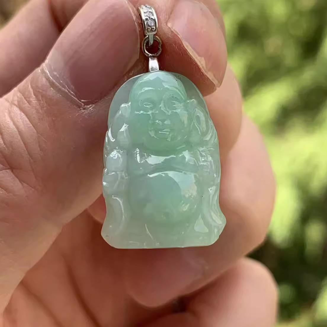 缅甸天然翡坠A货果绿色佛公吊坠