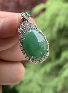 缅甸A货翡翠吊坠绿色大蛋面挂件16.4/12.8/4.7mmS925银锆石镶嵌