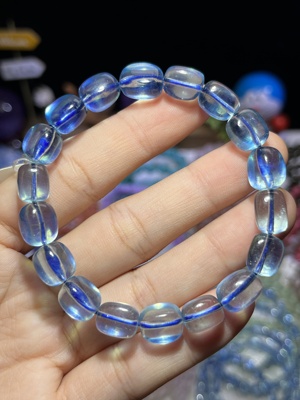 NO.8573天然海蓝宝糖豆手链8.6mm25.3g