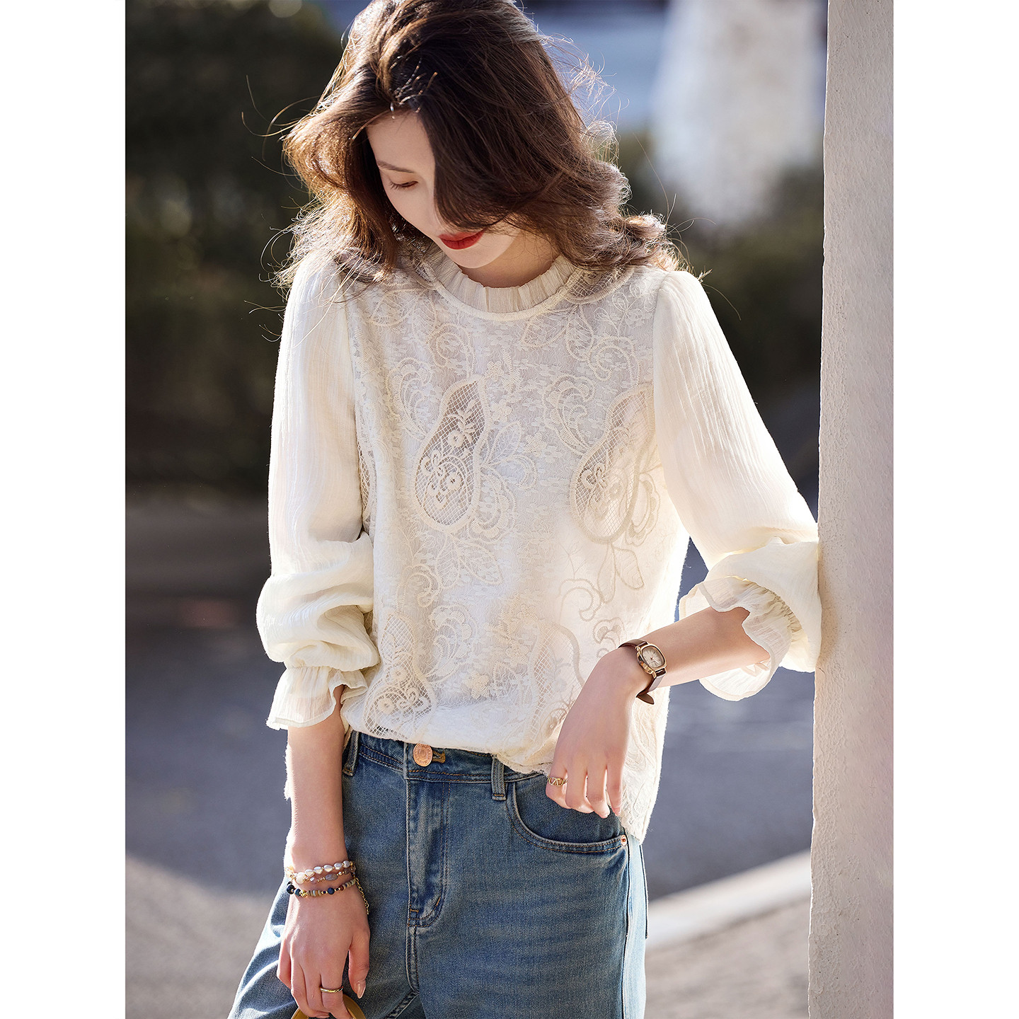 2026年新款春季花边蕾丝长袖衬衫SXCS26019