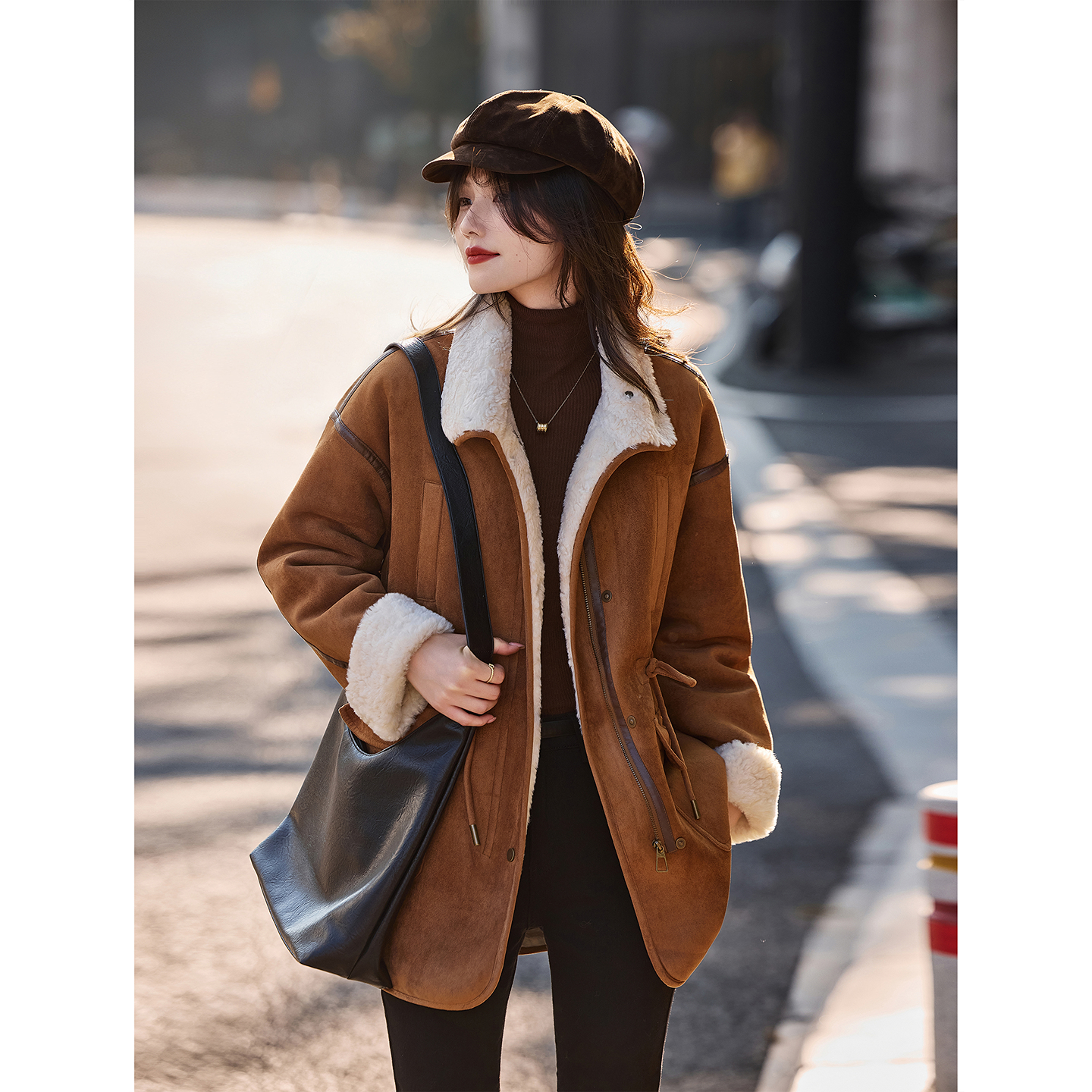 仿羊羔毛拼接皮草外套2025年冬季新款皮毛一体上衣女装SXPC25037