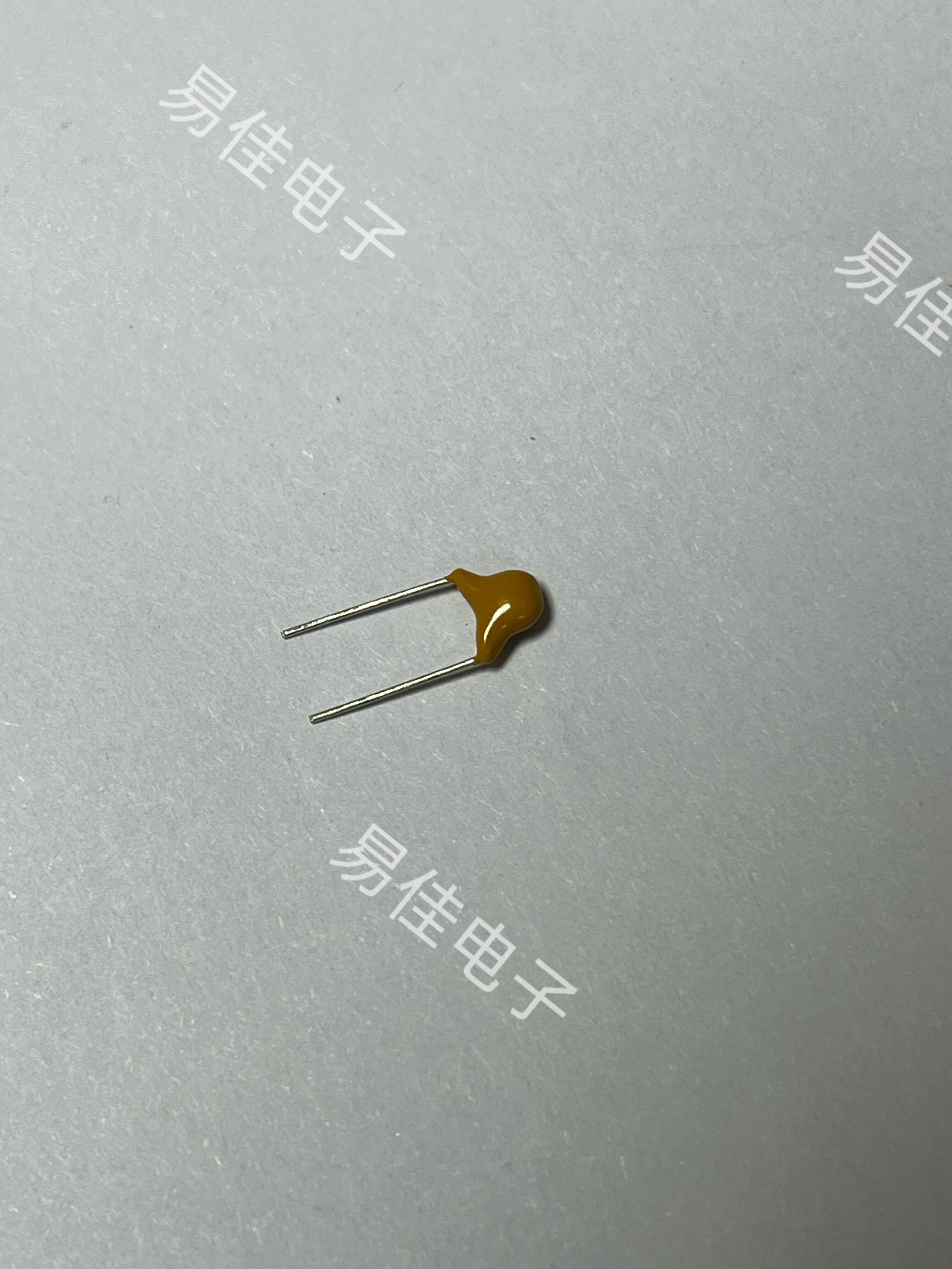 独石电容器陶瓷CD2A104KC9IER1EZAE  插件，P=5.08mm