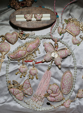 国风非遗名家宋锦上久楷粉定胜纹新中式复古发夹耳饰发簪压襟成品