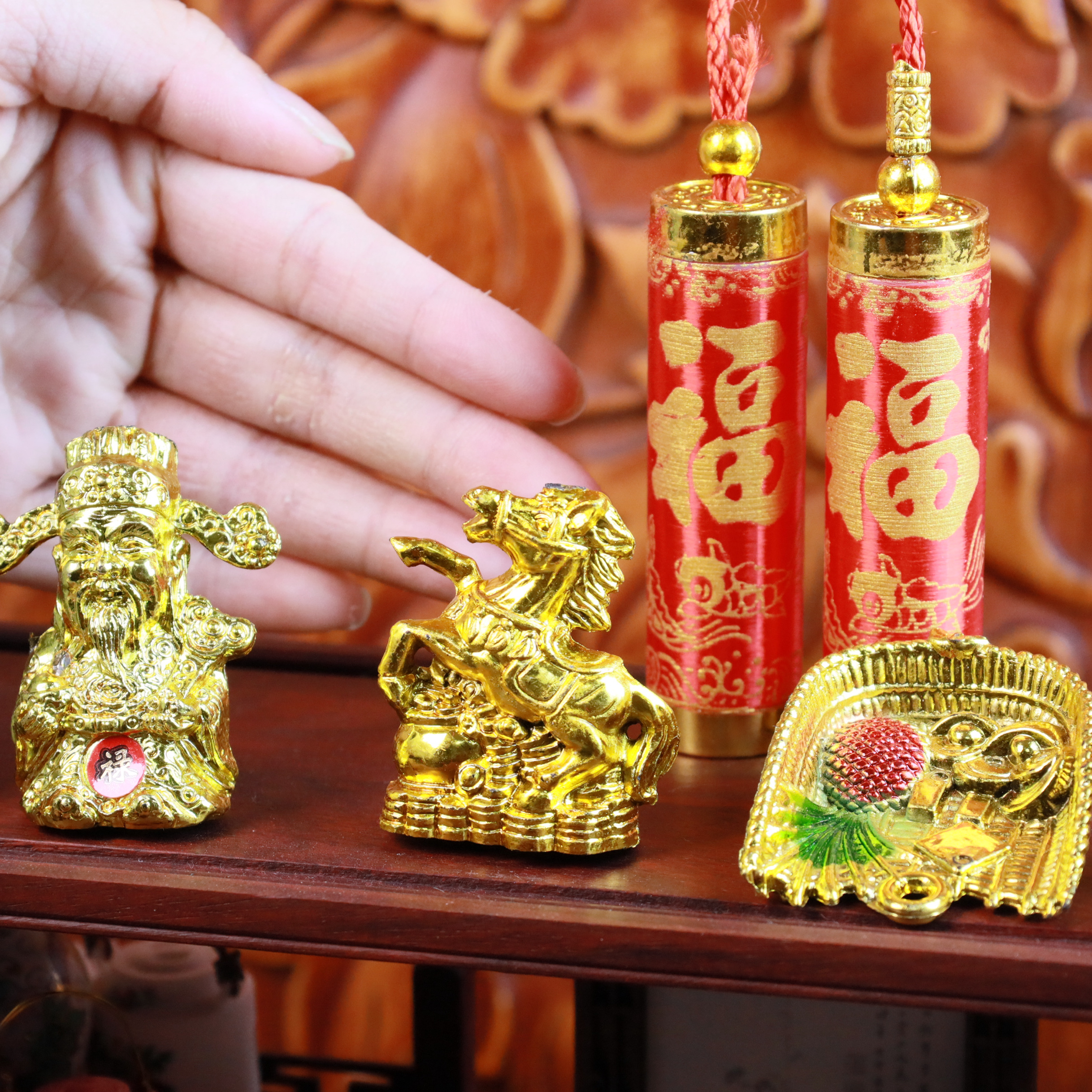 迷你微缩食玩娃屋中式怀旧新年金色摆件挂件老物件
