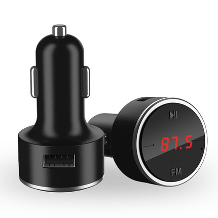 免提通话蓝牙车载MP3播?#29260;?#28857;烟器充电器车充FM电压检测U盘播放