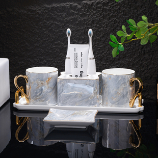 轻奢高端漱口杯高级感家用刷牙杯子一家三口牙缸杯情侣套装 牙刷杯