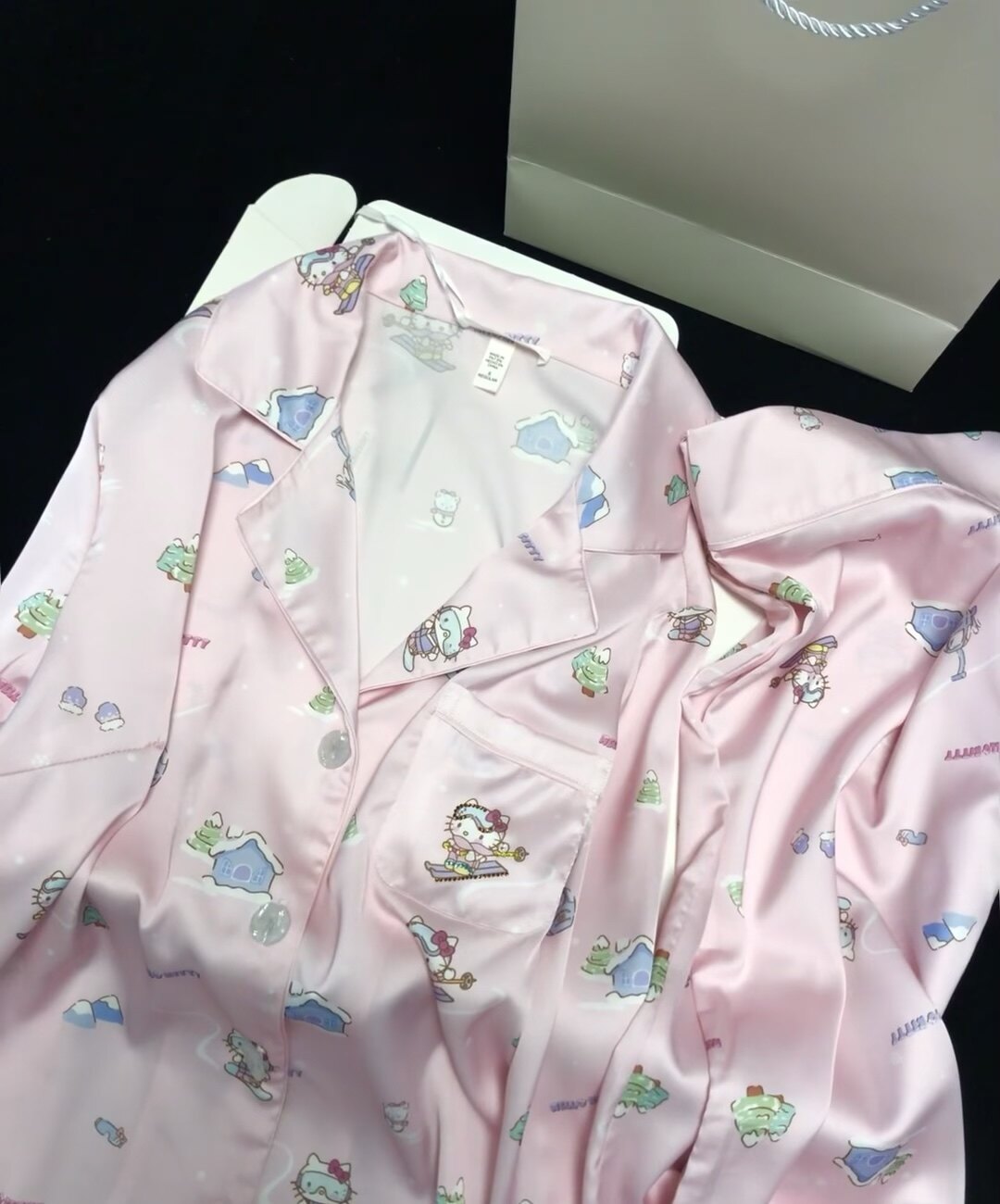 【夏日Kitty】精致小短款冰丝睡衣女春夏季凯蒂猫烫钻甜美少女夏